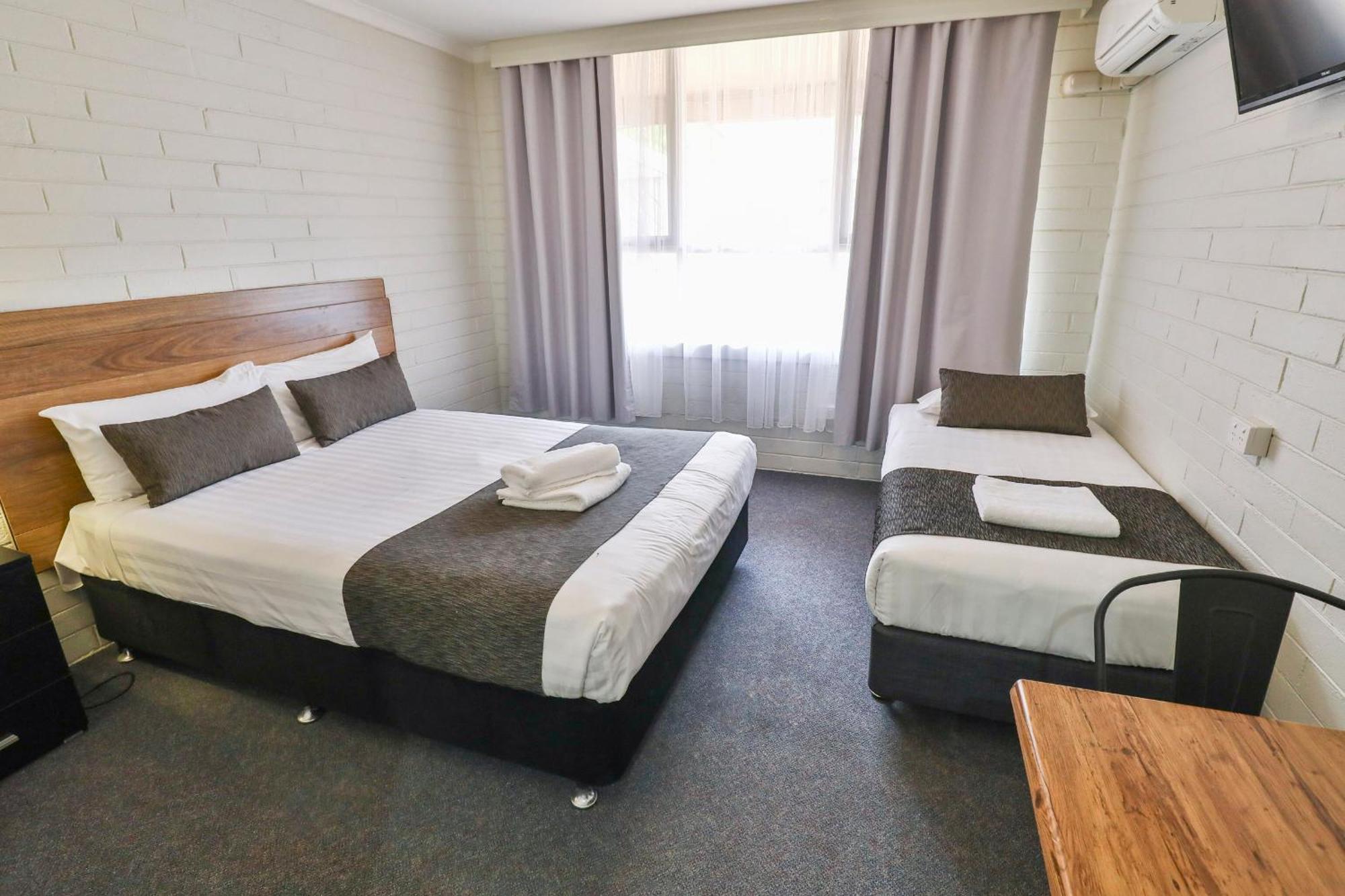 罗宾法勒大桥汽车旅馆 Robinvale 外观 照片